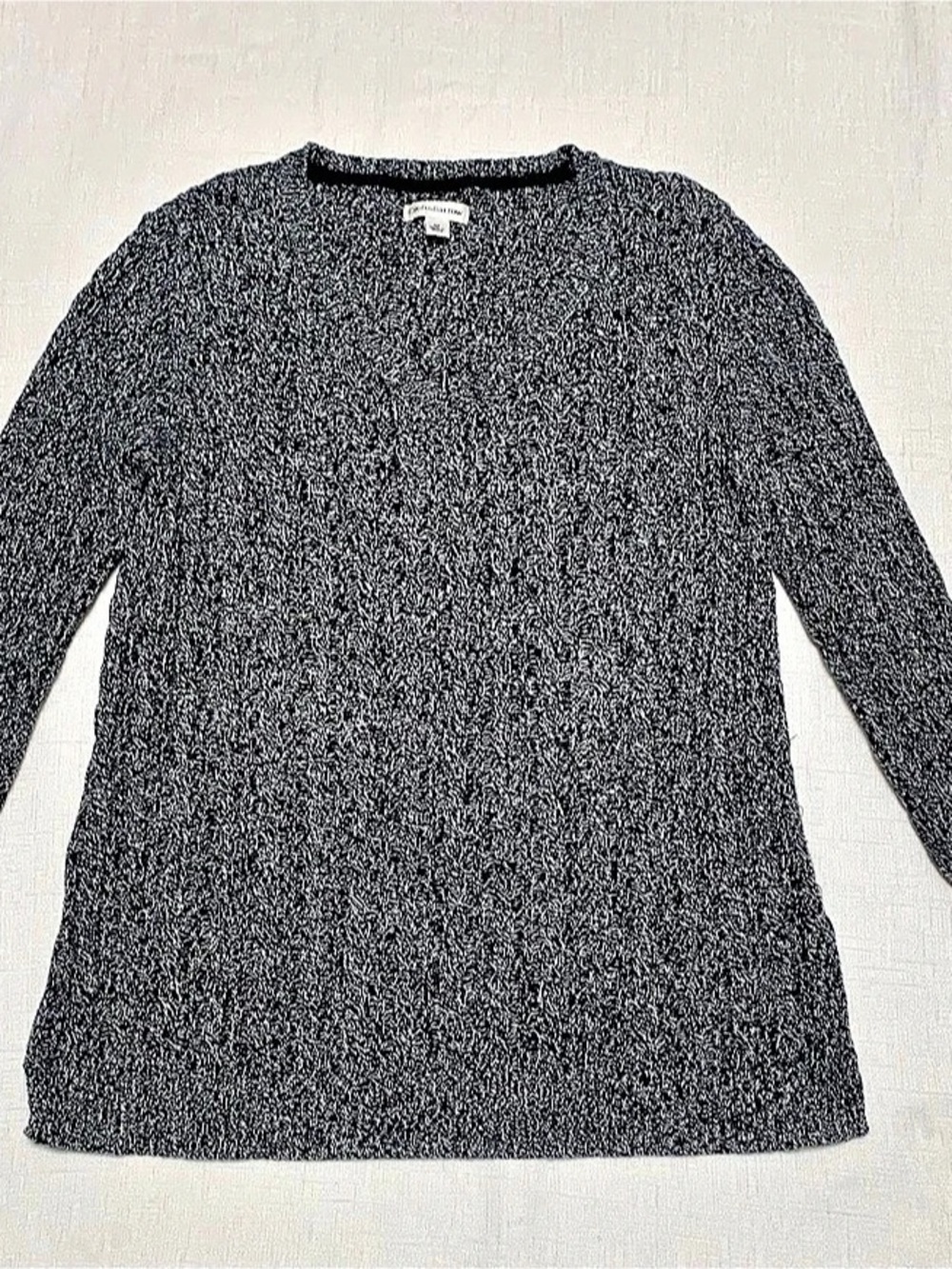 Croft & Barrow Black & White Crew Neck Sweater